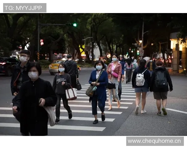 中时新闻网独家报道：台湾疫情防控措施升级 专家解读新政策影响与前景